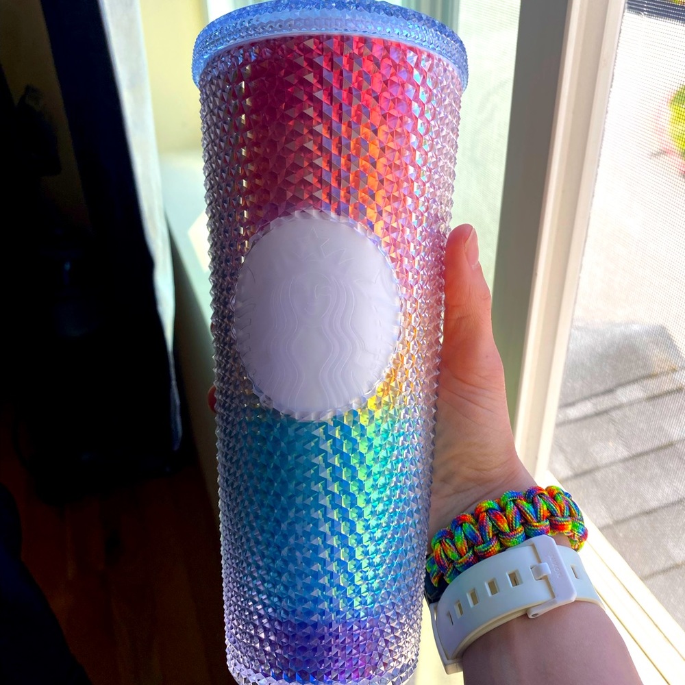 🏳️‍🌈NEW🏳️‍🌈2020 STARBUCKS PRIDE 24 oz TUMBLER